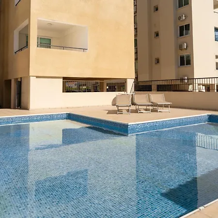 Olivia Mackenzie Spacious 2Br Pool View, Sleeps 6 Apartament