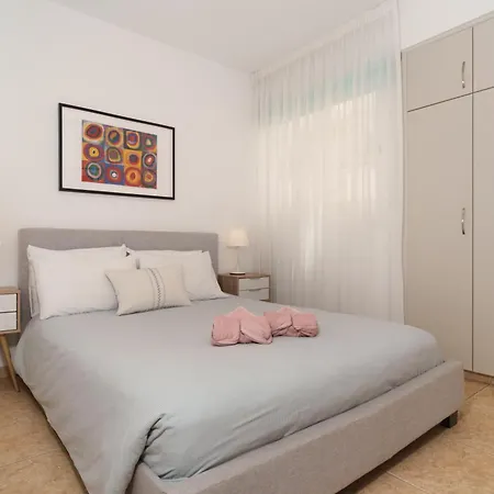 Olivia Mackenzie 2 Bedroom With Pool Great For Families * Larnaca